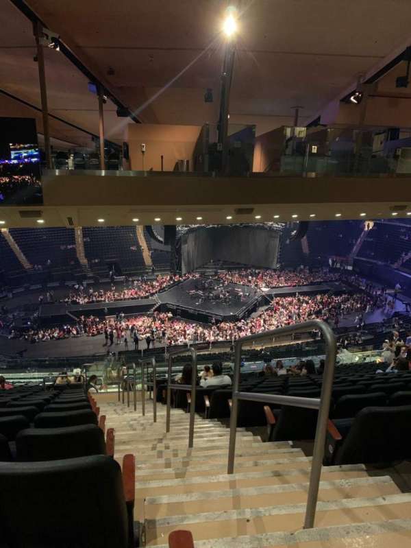 Madison Square Garden, section: 222, row: 23, seat: 24