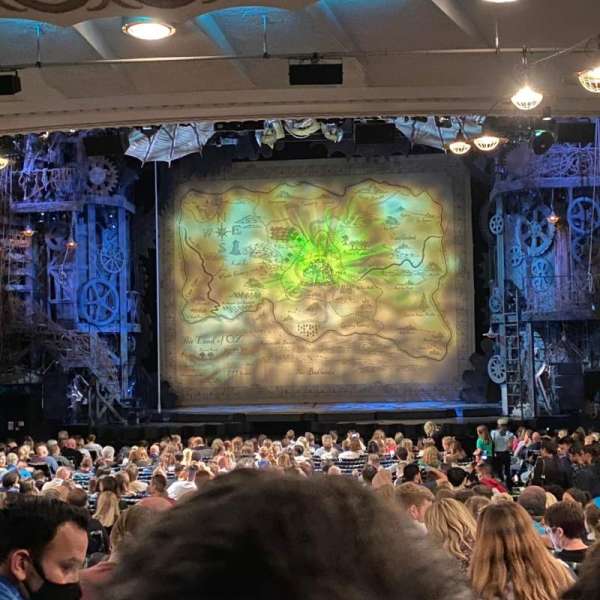 Apollo Victoria Theatre, section: Stalls, row: ZE, seat: 21