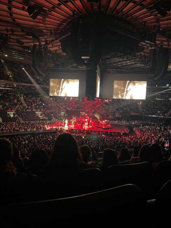 Madison Square Garden, section: 105, row: 16, seat: 12