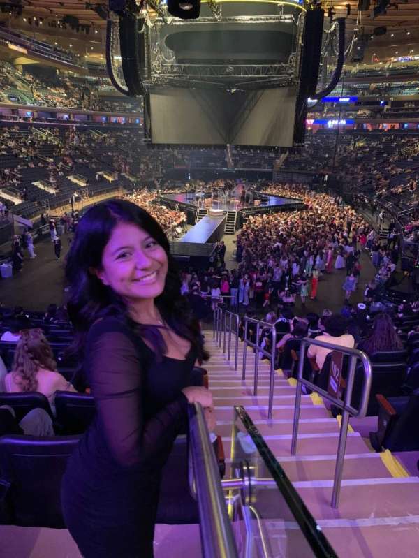 Madison Square Garden, section: 102, row: 20, seat: 20