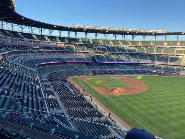 Truist Park, section: 313, row: 4, seat: 9