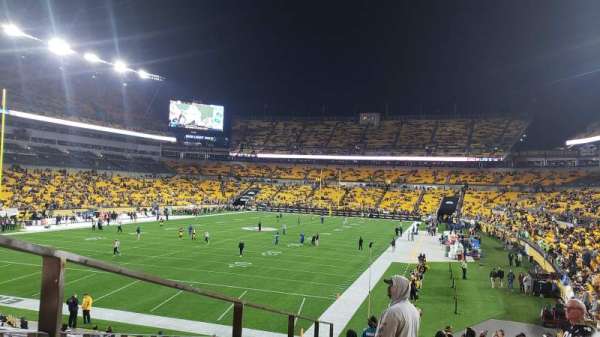 Acrisure Stadium, section: 101, row: U, seat: 10