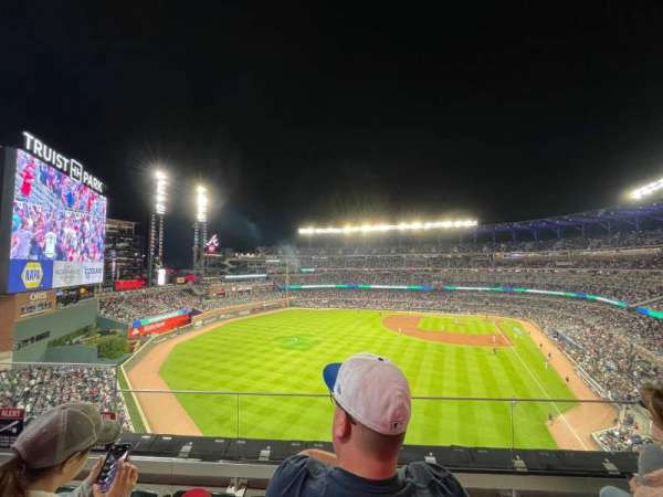 Truist Park, section: 346, row: 3, seat: 20