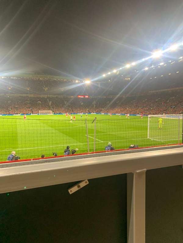 Old Trafford, section: E134, row: RR, seat: 129
