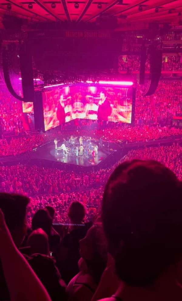 Madison Square Garden, section: 223, row: 9, seat: 6