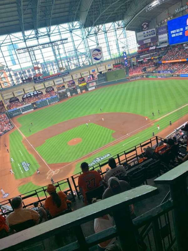 Daikin Park, section: 422, row: 1, seat: 11