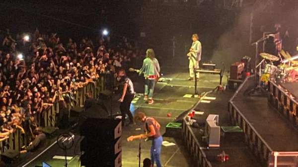 Kia Forum, section: 114, row: 11, seat: 5