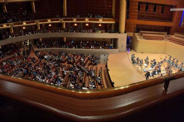 Meyerson Symphony Center, section: DC Right, row: U, seat: 3