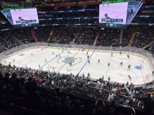 Climate Pledge Arena, section: 225, row: A, seat: 17