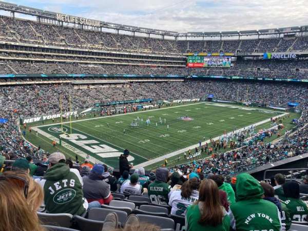MetLife Stadium, section: 245A, row: 11, seat: 7
