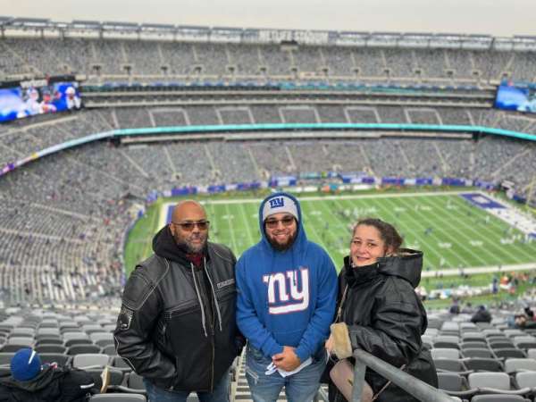 MetLife Stadium, section: 317, row: 26, seat: 12