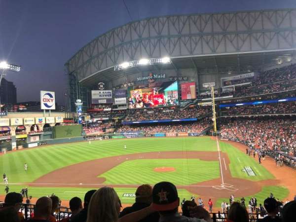 Daikin Park, section: 215, row: 5, seat: 12