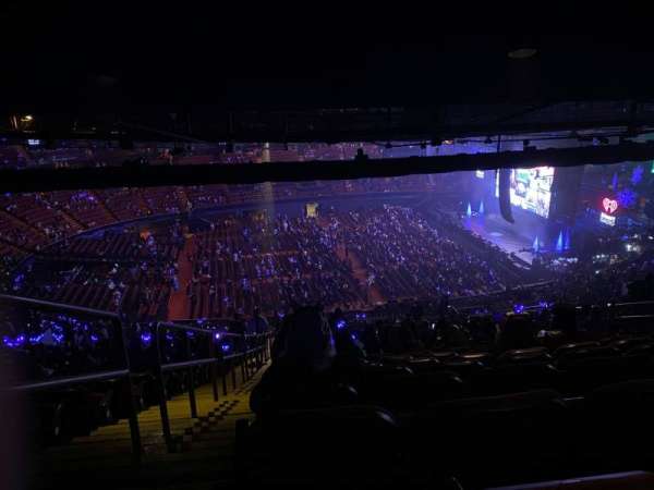 Kia Forum, section: 208, row: 26, seat: 1