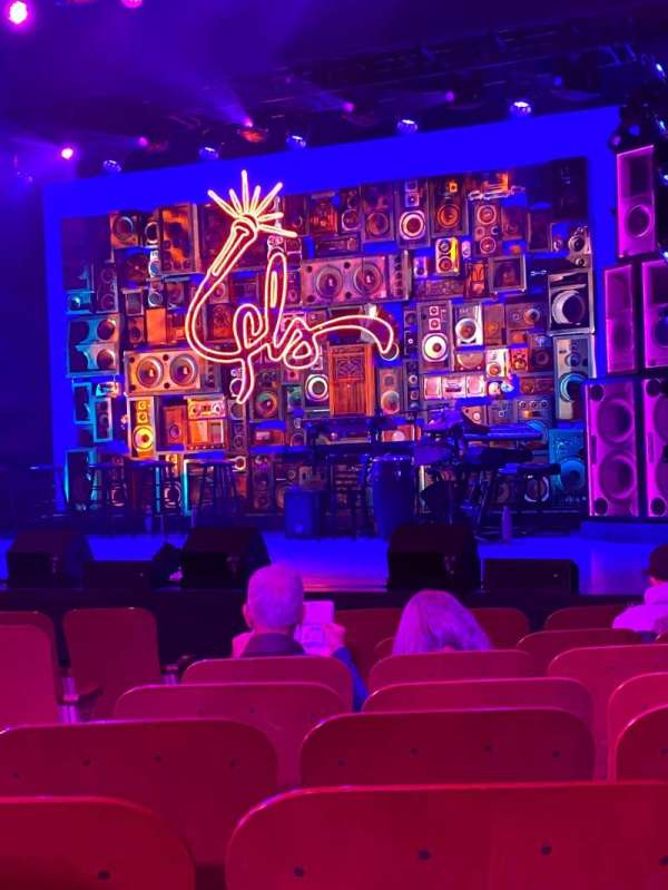 Booth Theatre, section: Orchestra R, row: G, seat: 4