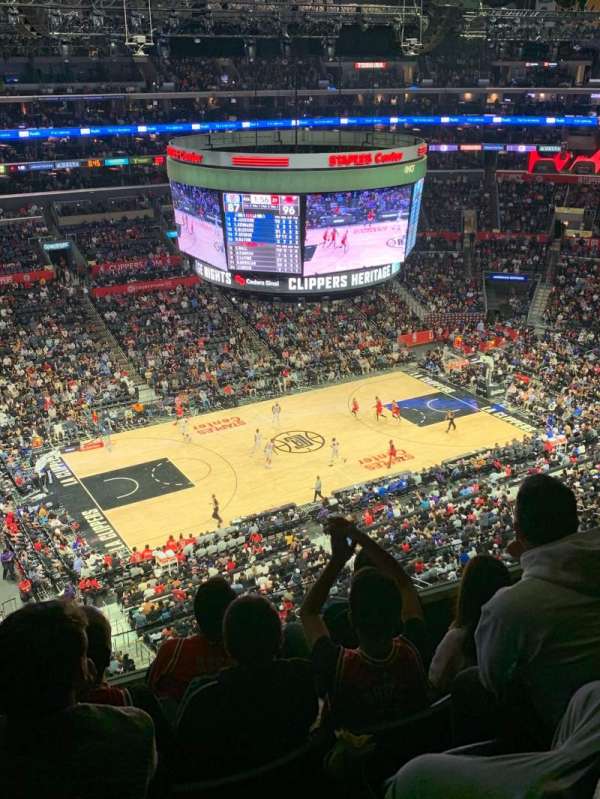 Crypto.com Arena, section: 303, row: 6, seat: 9