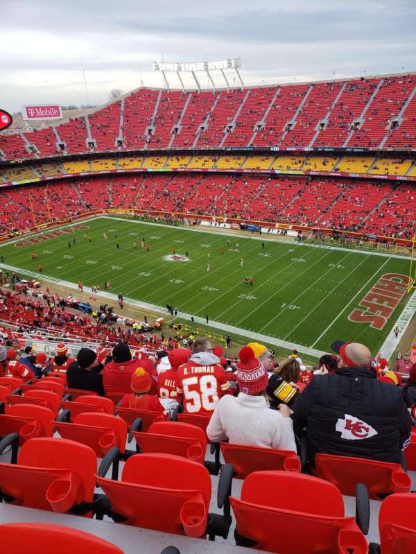Arrowhead Stadium, section: 319, row: 28, seat: 7
