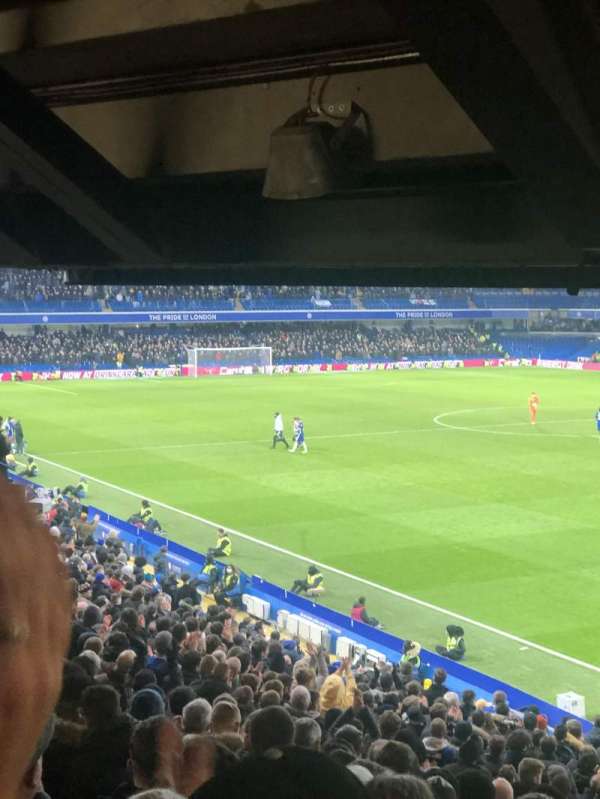 Stamford Bridge, section: Matthew Harding Lower 16, row: FF, seat: 197