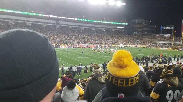 Acrisure Stadium, section: 130, row: P, seat: 3