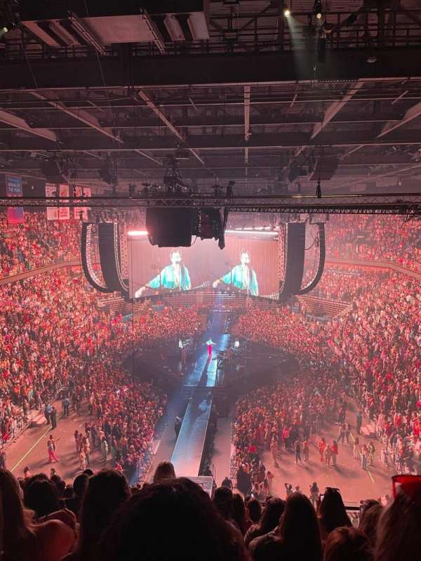 Mohegan Sun Arena, section: 101, row: M, seat: 12