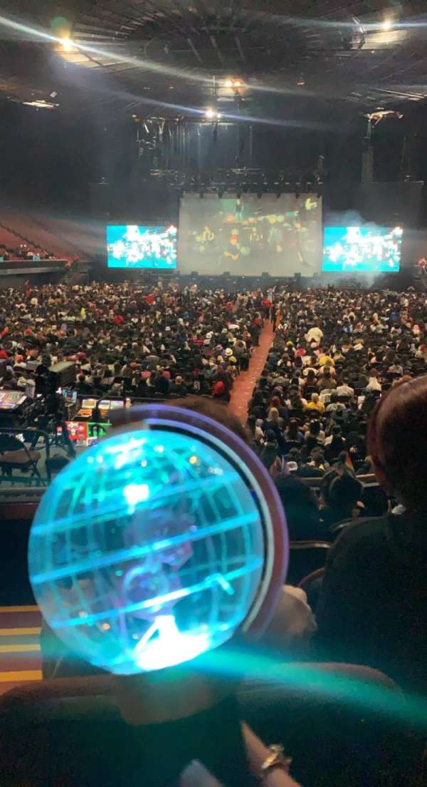 Kia Forum, section: 102, row: 5, seat: 1