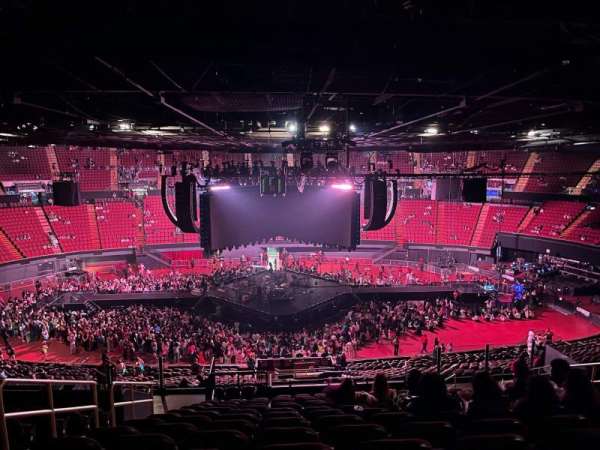 Kia Forum, section: 209, row: 15, seat: 4