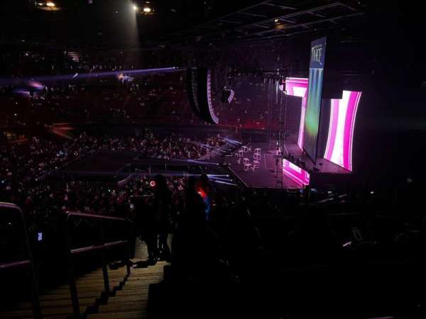 Kia Forum, section: 212, row: 10, seat: 1