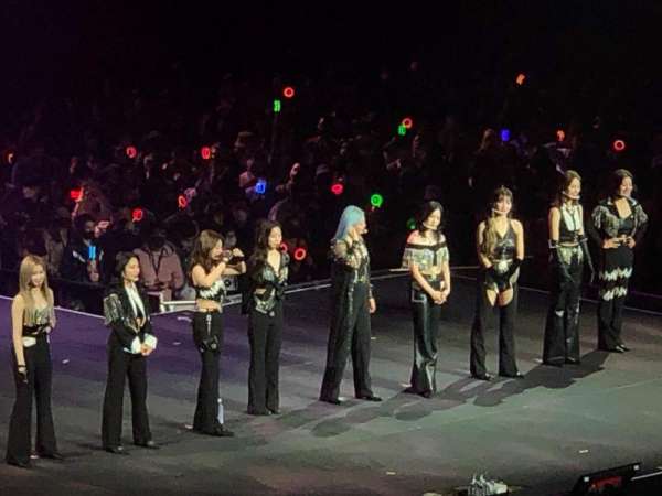 Kia Forum, section: 131, row: 15, seat: 5