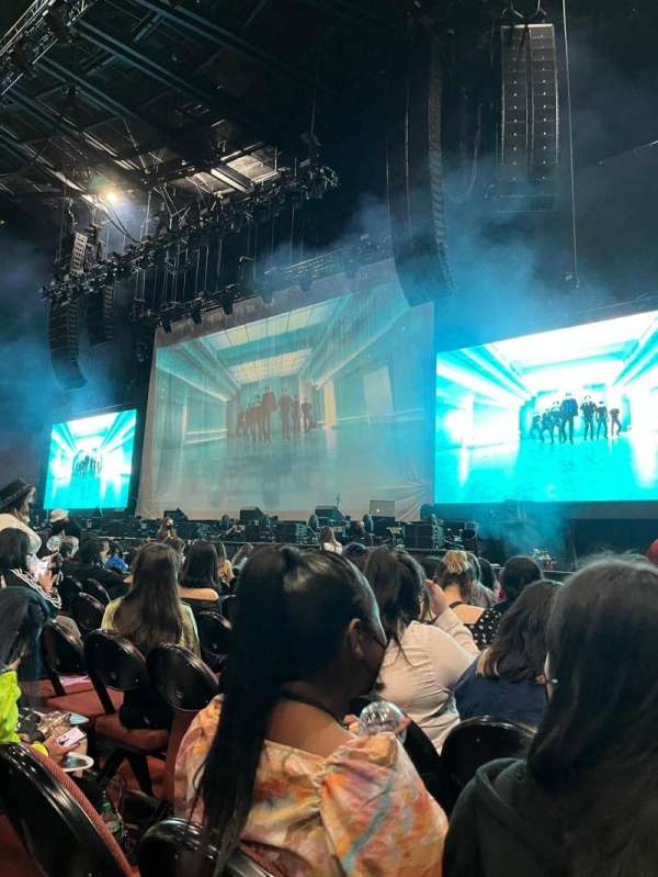 Kia Forum, section: E, row: 7, seat: 11