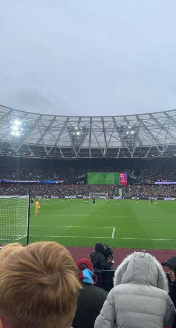 London Stadium, section: 152, row: 5, seat: 554