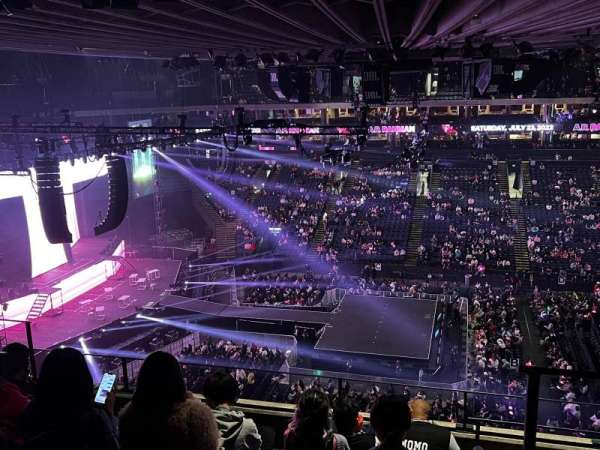 Oakland Arena, section: 216, row: 6, seat: t