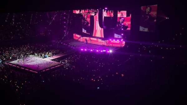 Kia Forum, section: 205, row: 20, seat: 3