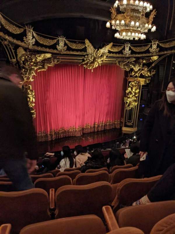 Majestic Theatre, section: Front Mezzanine R, row: F, seat: 21