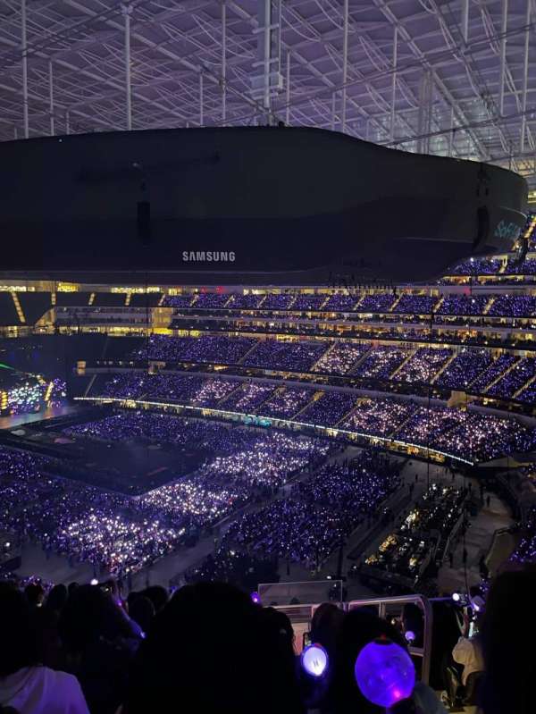SoFi Stadium, section: 329, row: 9, seat: 2