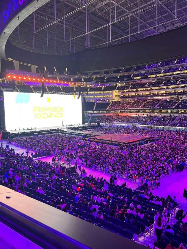 SoFi Stadium, section: C223, row: 1