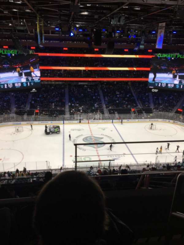 Climate Pledge Arena, section: 202, row: G, seat: 1