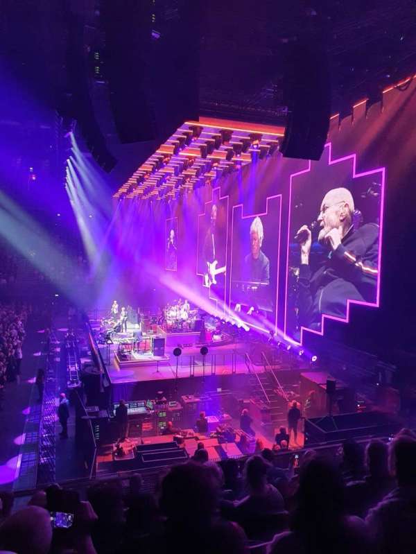 Ziggo Dome, section: 102, row: 8, seat: 32