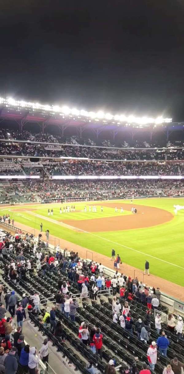 Truist Park, section: 213, row: 1, seat: 17