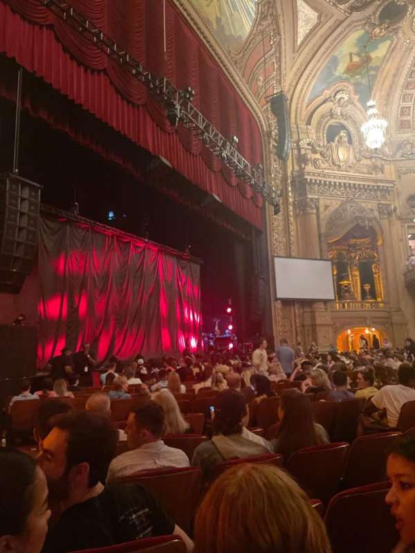 Chicago Theatre, section: MNFL2L, row: NN, seat: 217