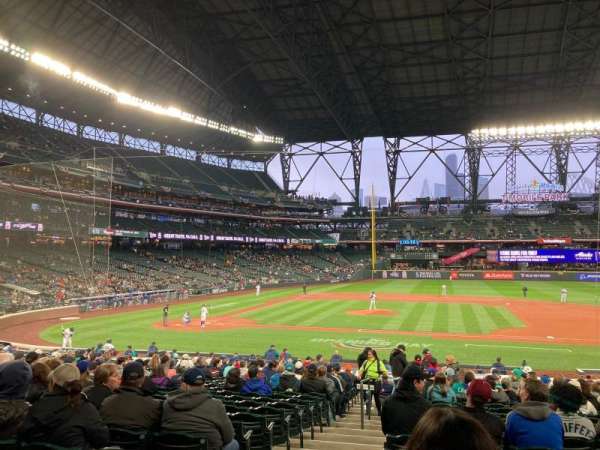 T-Mobile Park, section: 122, row: 27, seat: 12