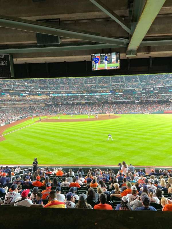 Daikin Park, section: 153, row: 19, seat: 8