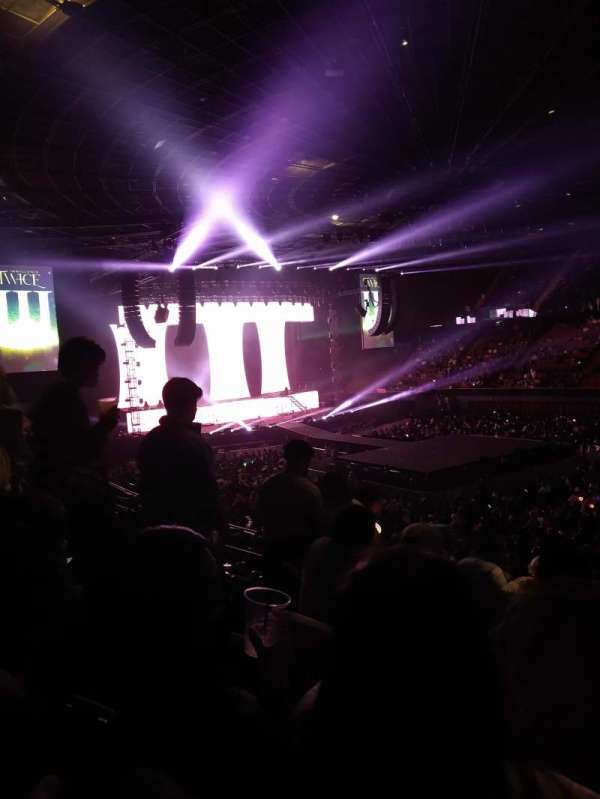Kia Forum, section: 131, row: 13, seat: 6