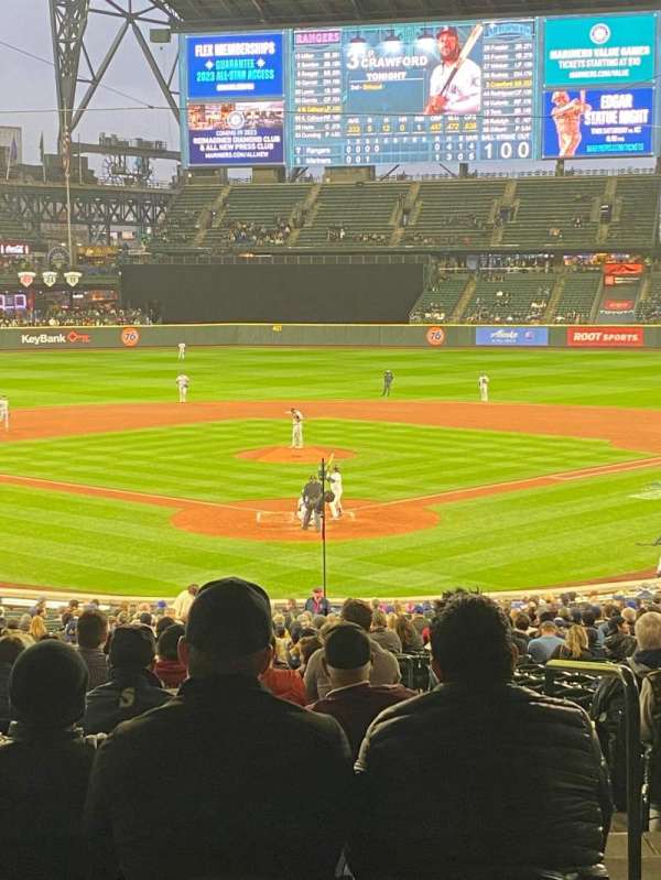 T-Mobile Park, section: 131, row: 40, seat: 2