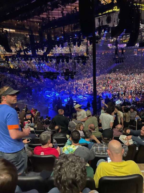 Madison Square Garden, section: 113, row: 20, seat: 20