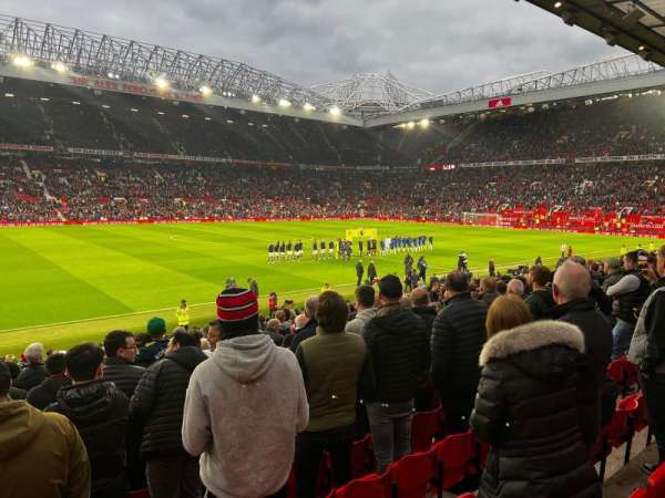Old Trafford, section: S122, row: 15, seat: 200