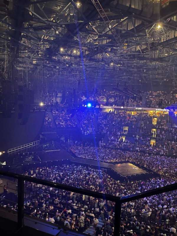 Accor Arena, section: Balcon O, row: 82, seat: 17