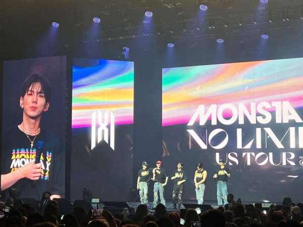 Radio City Music Hall, section: Orchestra 3, row: TT, seat: 304