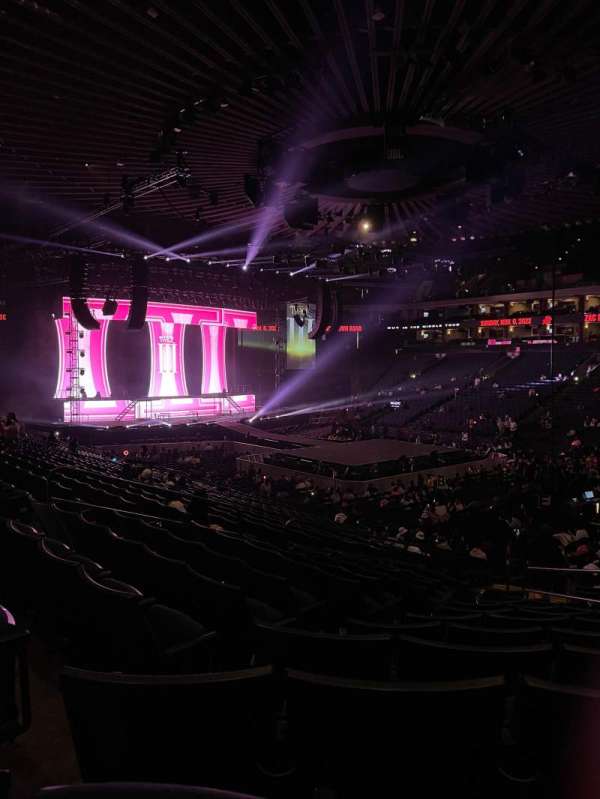Oakland Arena, section: 111, row: 20, seat: 6