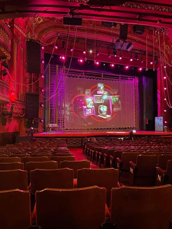 Dominion Theatre, section: Stalls, row: R, seat: 41
