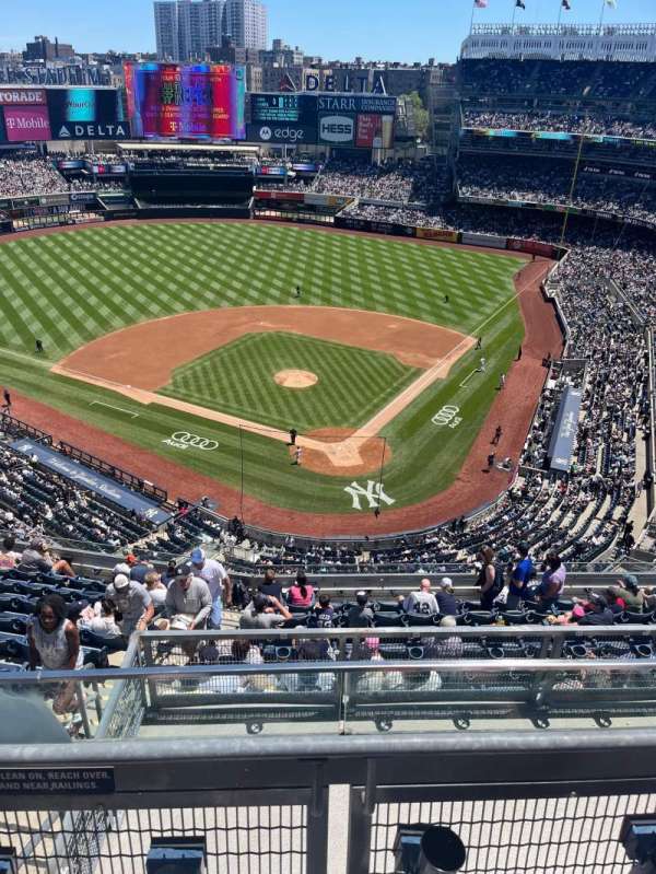 Yankee Stadium, section: 420c, row: 2, seat: 18