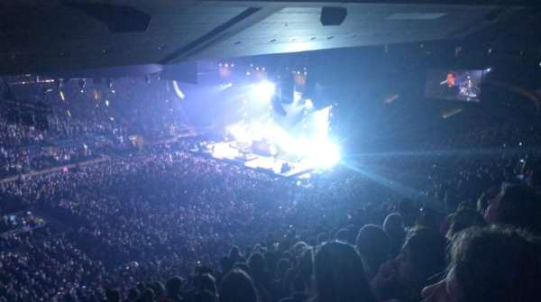 Madison Square Garden, section: 209, row: 16, seat: 4